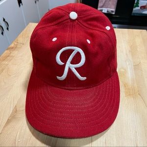 Ebbets Field and Flannel Seattle Rainiers Wool Baseball Hat 7 3/8 Red